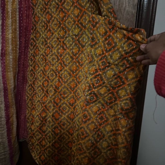 Kantha Bae - Picture 4 of 7